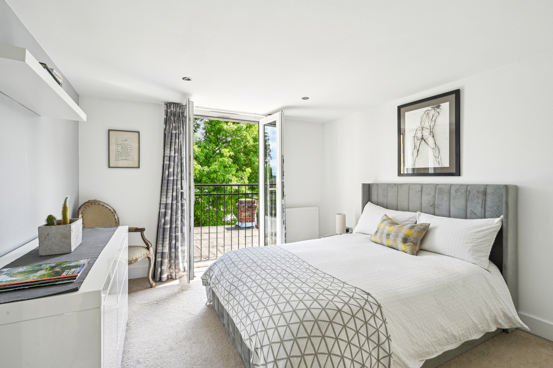 3 bed maisonette for sale in Carlyle Road, Ealing, London, W5  - Property Image 15