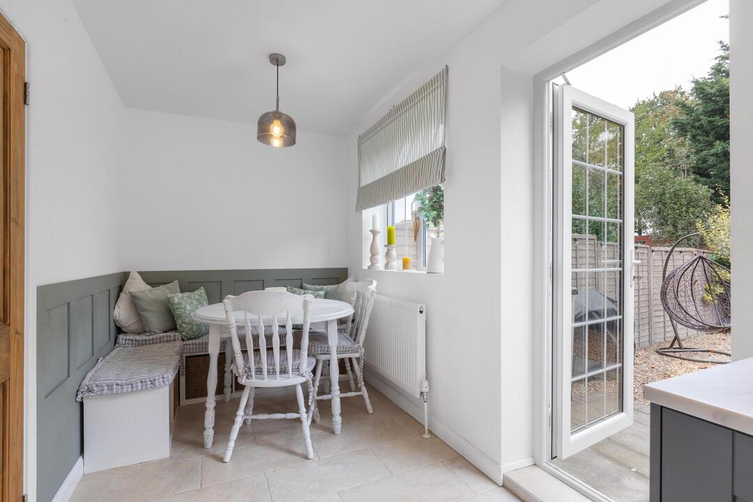 2 bed terraced house for sale in Cuckoo Avenue, Hanwell, London, W7  - Property Image 11