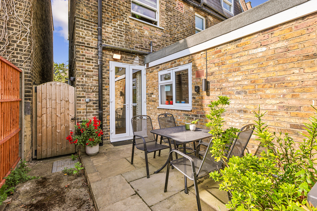 1 bed apartment for sale in Hastings Road, Ealing, London, W13  - Property Image 9