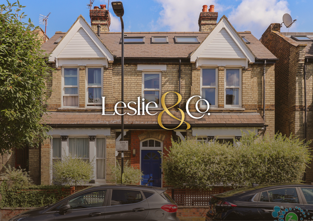 1 bed apartment for sale in Hastings Road, Ealing, London, W13