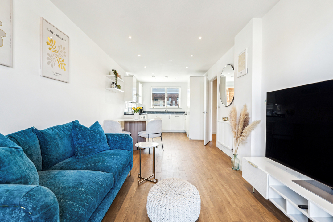 1 bed apartment for sale in Myers Court, Reynard Way, Brentford, Greater London, TW8  - Property Image 19