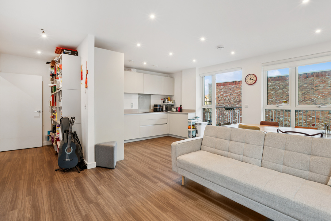 3 bed apartment for sale in Howell Court, Enfield Road, Acton, London, W3 - Property Image 1