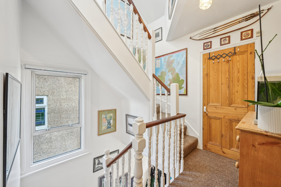 5 bed semi-detached house for sale in Kingsley Avenue, Ealing, London, W13  - Property Image 18