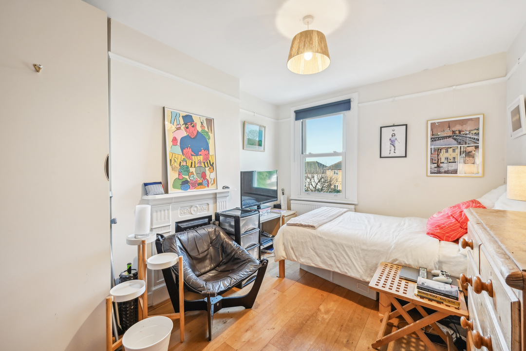 5 bed semi-detached house for sale in Kingsley Avenue, Ealing, London, W13  - Property Image 14