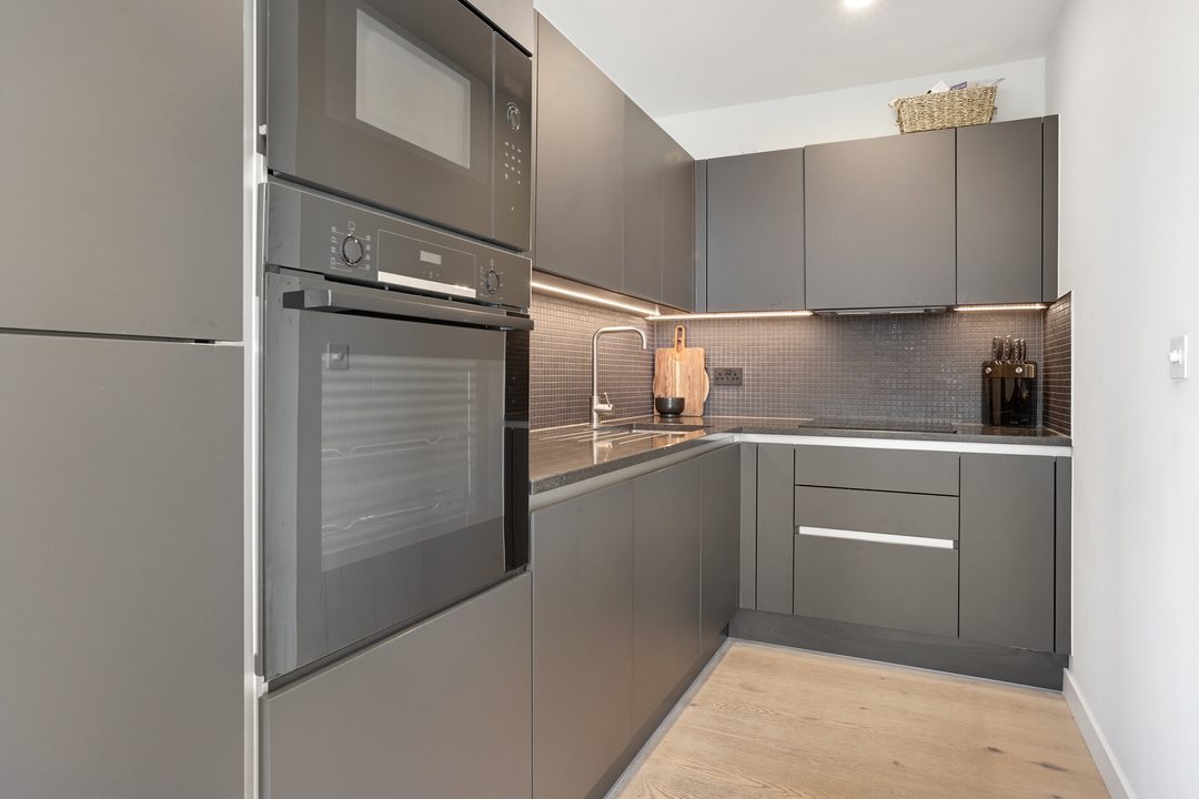 1 bed apartment to rent in Sarsen House, Hanwell Square, Hanwell, Ealing, London, W7  - Property Image 6