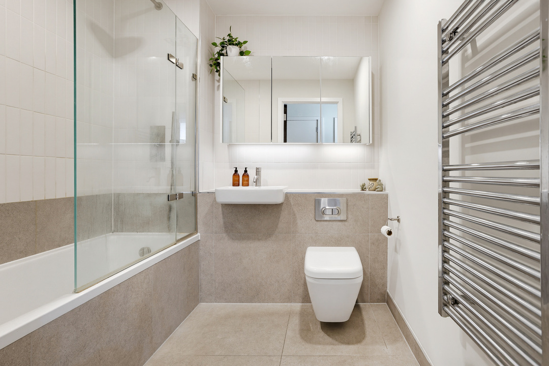 1 bed apartment to rent in Sarsen House, Hanwell Square, Hanwell, Ealing, London, W7  - Property Image 17