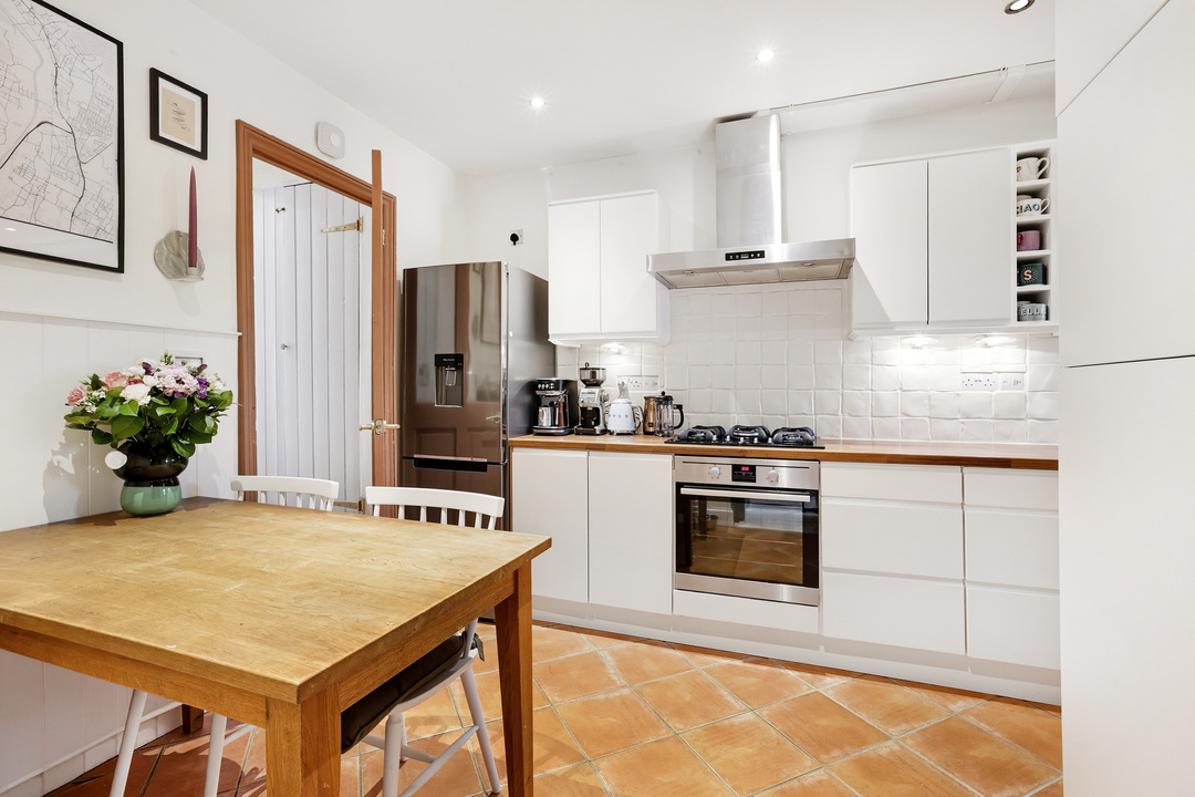 2 bed apartment for sale in Green Lane, Hanwell, London, W7  - Property Image 11