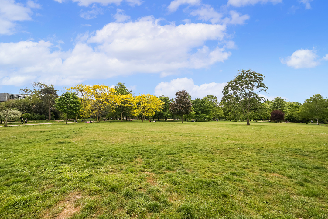 2 bed apartment for sale in Gordon Road, Ealing, London, W5  - Property Image 24