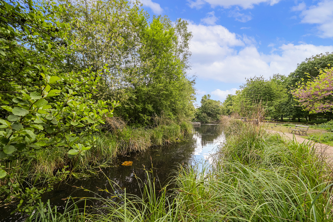 2 bed apartment for sale in Gordon Road, Ealing, London, W5  - Property Image 25