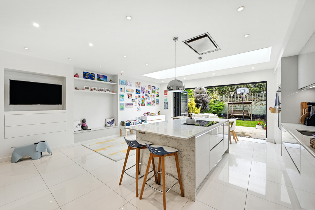 4 bed semi-detached house for sale in Grange Road, Ealing, London, W5 - Property Image 1