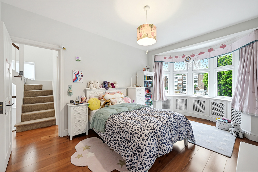 4 bed semi-detached house for sale in Grange Road, Ealing, London, W5  - Property Image 22