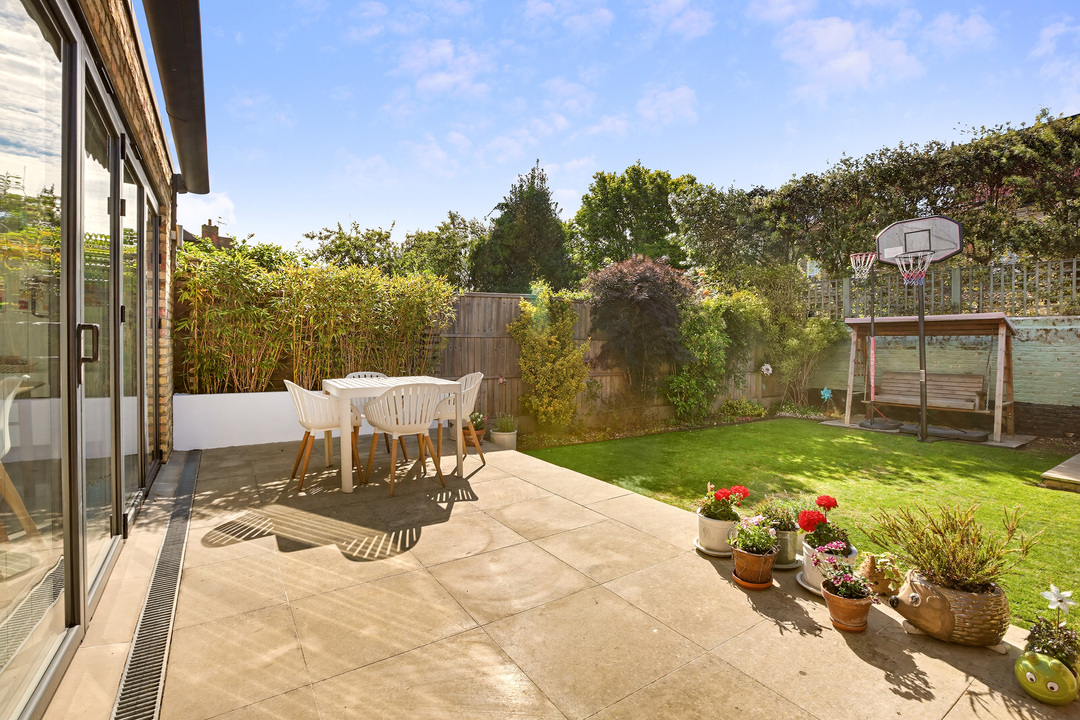 4 bed semi-detached house for sale in Grange Road, Ealing, London, W5  - Property Image 11