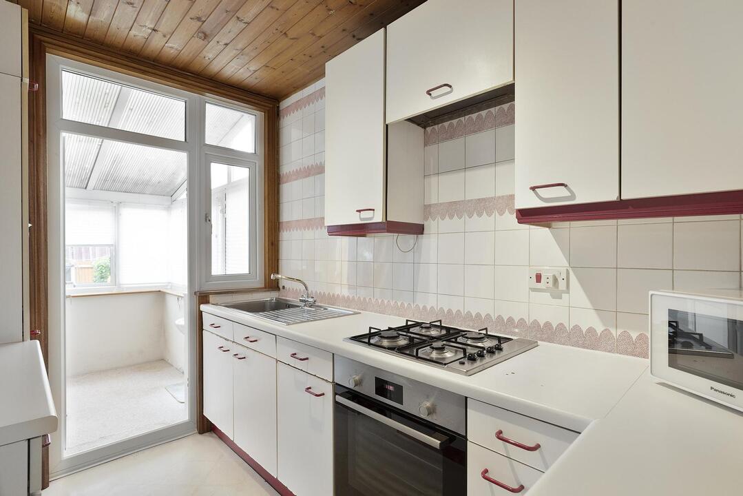 3 bed end of terrace house for sale in Croft Gardens, Hanwell, Ealing, London, W7  - Property Image 7