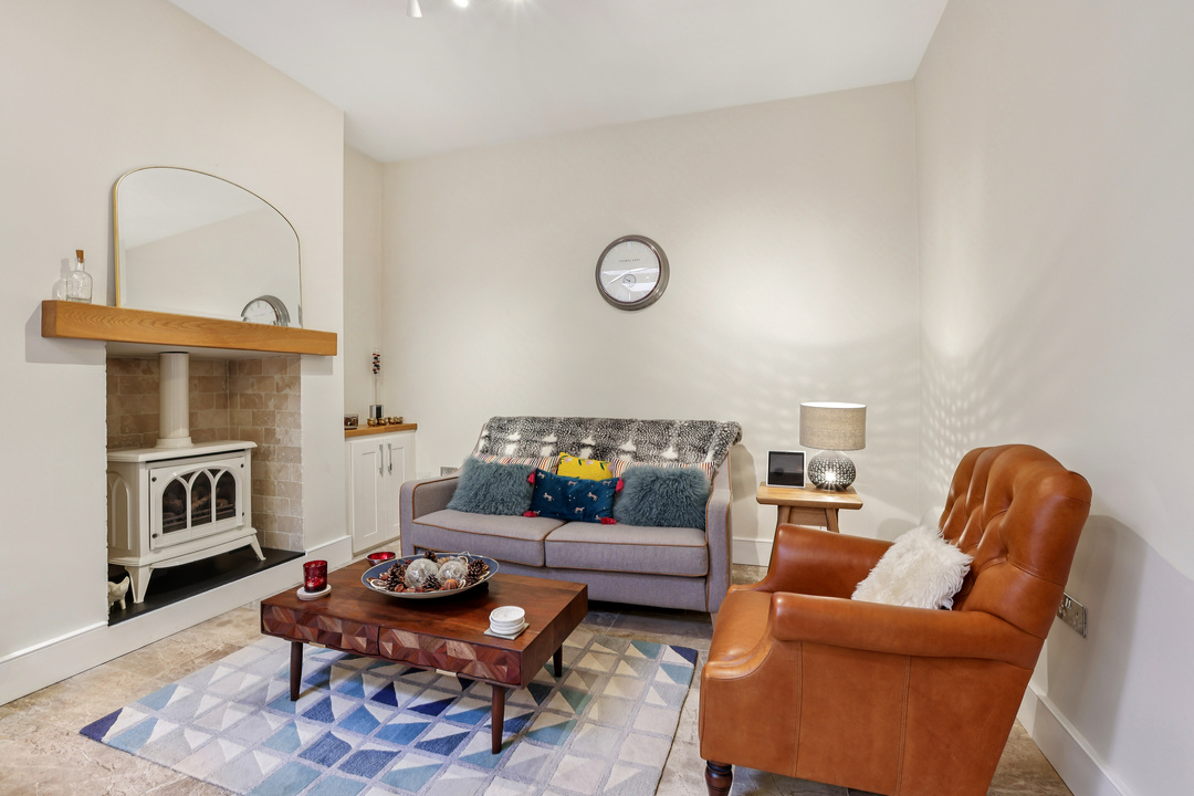 5 bed semi-detached house for sale in Woodfield Road, Ealing, London, W5  - Property Image 3