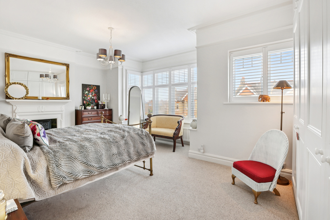 5 bed semi-detached house for sale in Woodfield Road, Ealing, London, W5  - Property Image 9