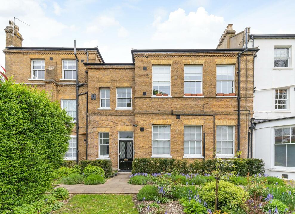 3 bed apartment for sale in Ealing Court Mansions, St. Marys Road, Ealing, London, W5  - Property Image 1