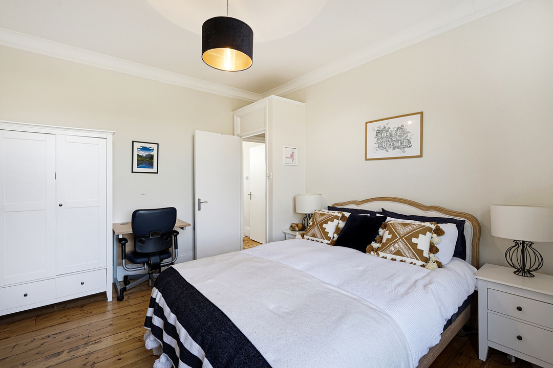 2 bed apartment for sale in Warwick Road, Ealing, London, W5  - Property Image 15