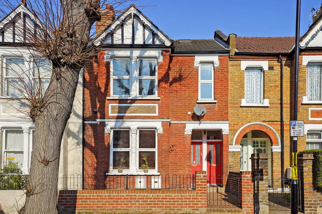 2 bed apartment to rent in Chandos Avenue, Ealing, London, W5  - Property Image 3
