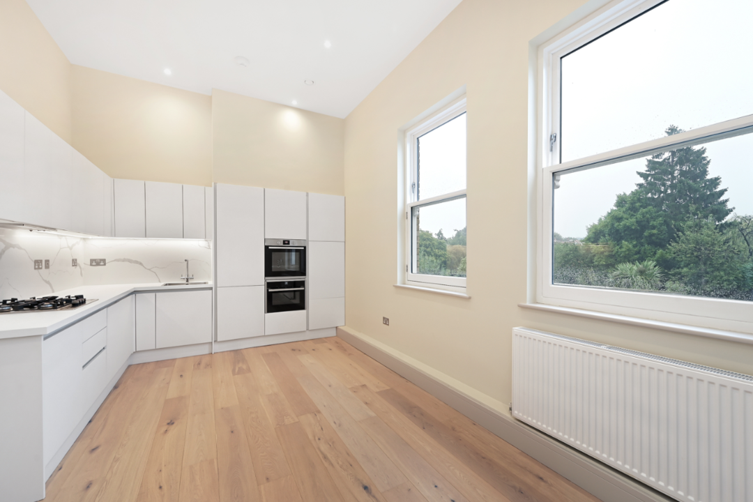 2 bed apartment for sale in Gunnersbury Avenue, Ealing, London, W5  - Property Image 8