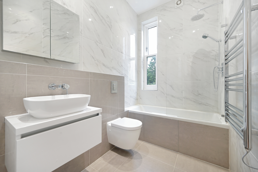 2 bed apartment for sale in Gunnersbury Avenue, Ealing, London, W5  - Property Image 7