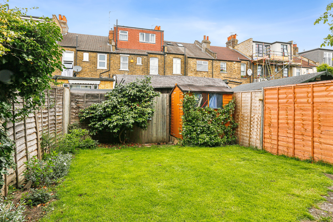 3 bed house to rent in Drayton Gardens, Ealing, London, W13  - Property Image 10
