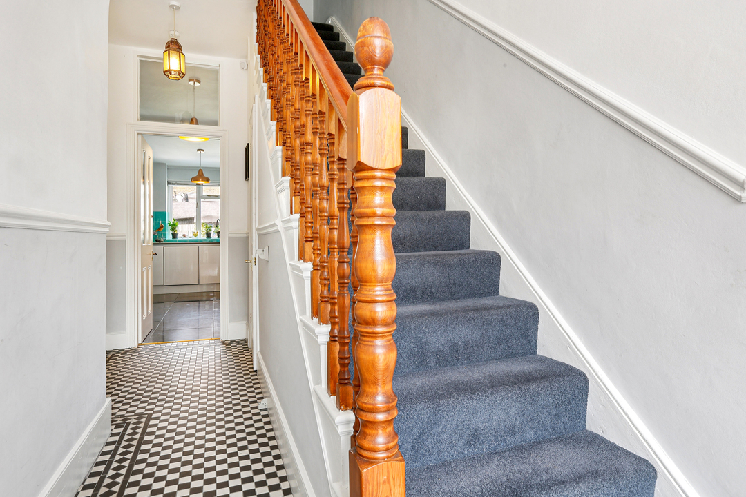 3 bed house to rent in Drayton Gardens, Ealing, London, W13  - Property Image 5