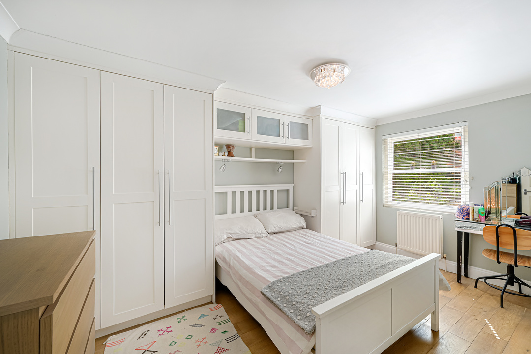 2 bed apartment for sale in Mattock Lane, Ealing, London, W5  - Property Image 14