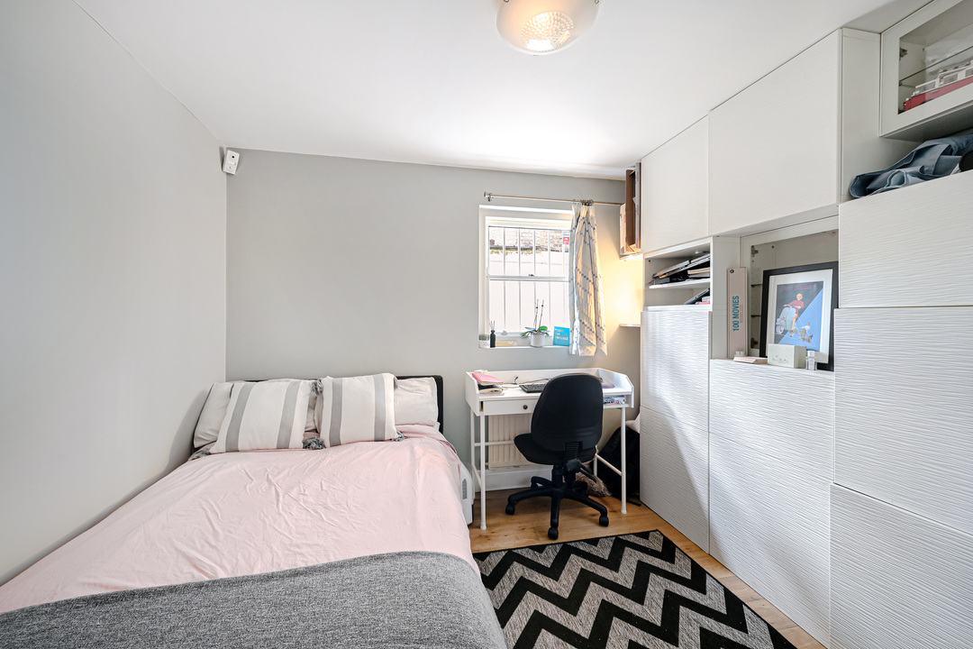 2 bed apartment for sale in Mattock Lane, Ealing, London, W5  - Property Image 15