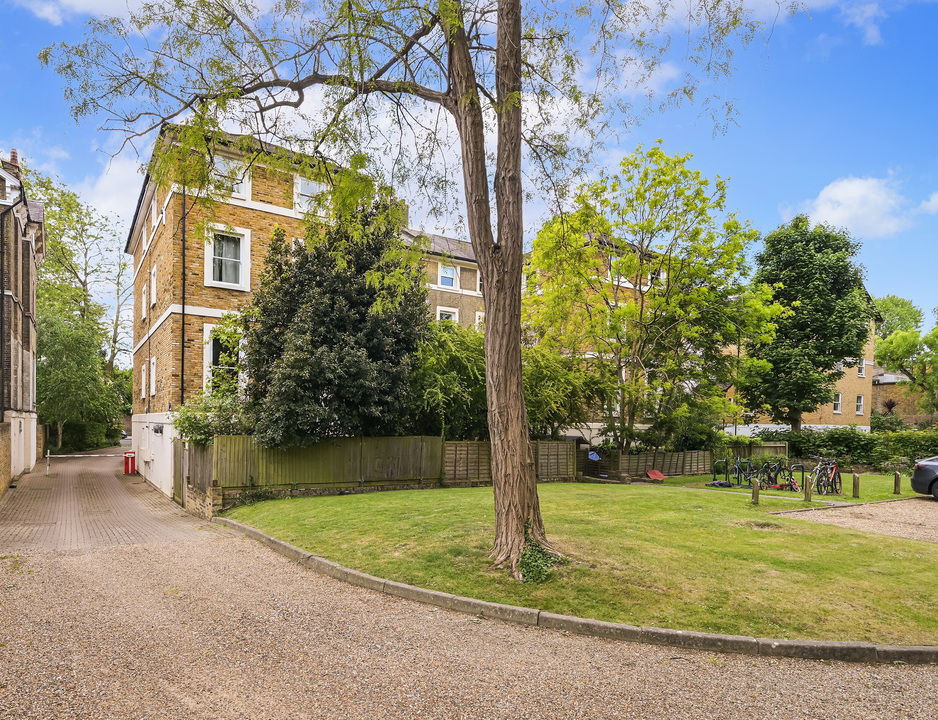 2 bed apartment for sale in Mattock Lane, Ealing, London, W5  - Property Image 12