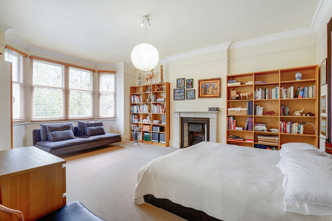 6 bed detached house for sale in The Avenue, Ealing, London, W13  - Property Image 22