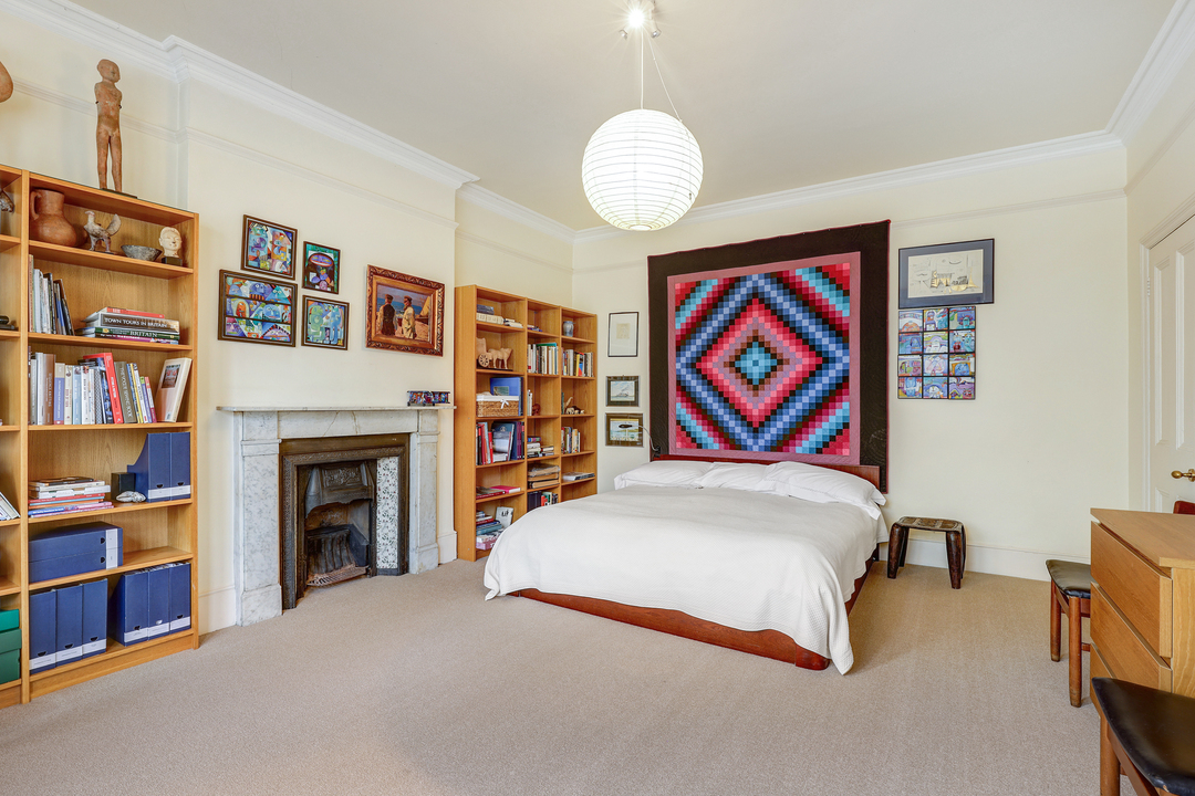 6 bed detached house for sale in The Avenue, Ealing, London, W13  - Property Image 23