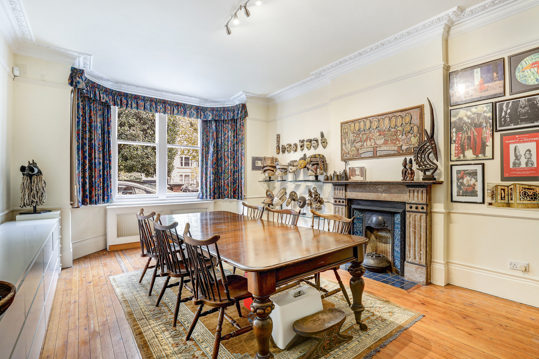 6 bed detached house for sale in The Avenue, Ealing, London, W13  - Property Image 3