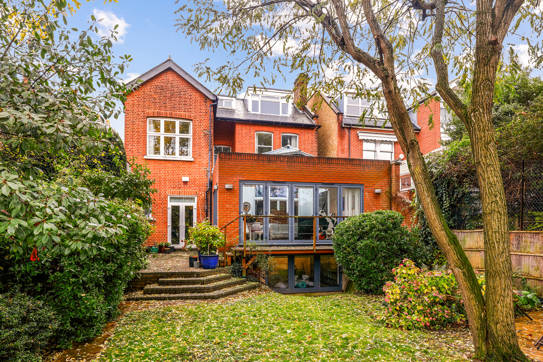 6 bed detached house for sale in The Avenue, Ealing, London, W13  - Property Image 11