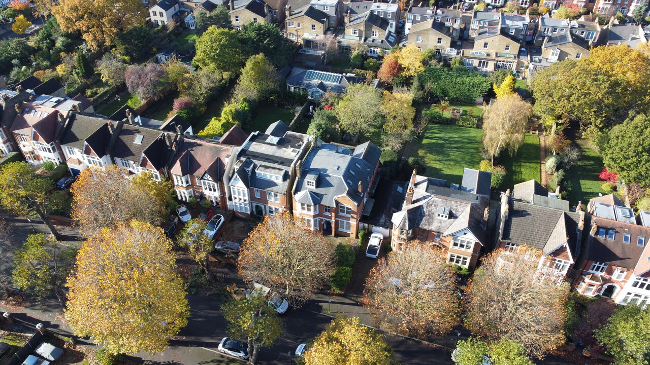 6 bed detached house for sale in The Avenue, Ealing, London, W13  - Property Image 17