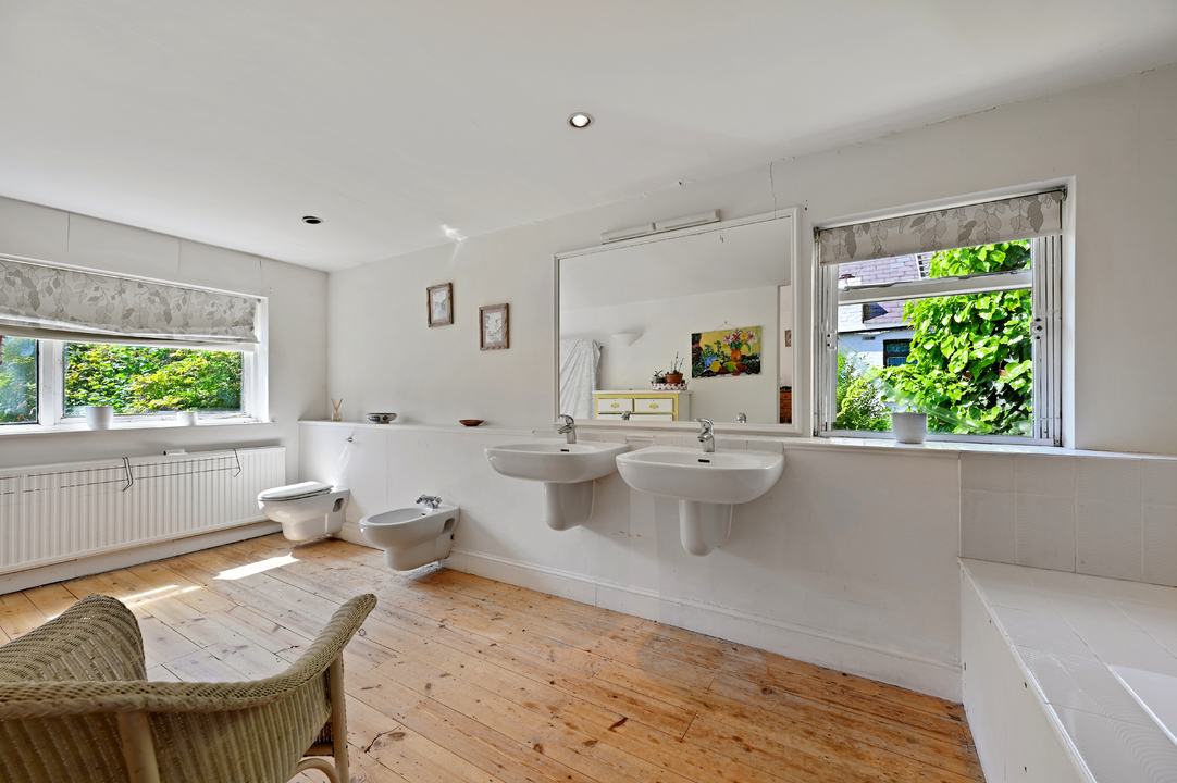 8 bed detached house for sale in Montpelier Road, Ealing, London, W5  - Property Image 13