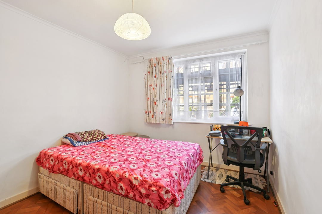 2 bed apartment to rent in Sutton Court, Grange Road, Ealing, London, W5  - Property Image 6
