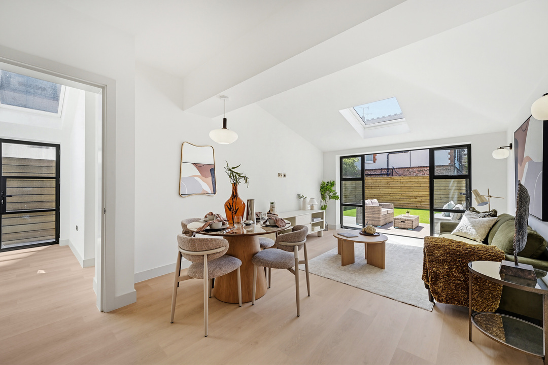 2 bed apartment to rent in Mayleaf House, Twyford Avenue, Ealing  - Property Image 5