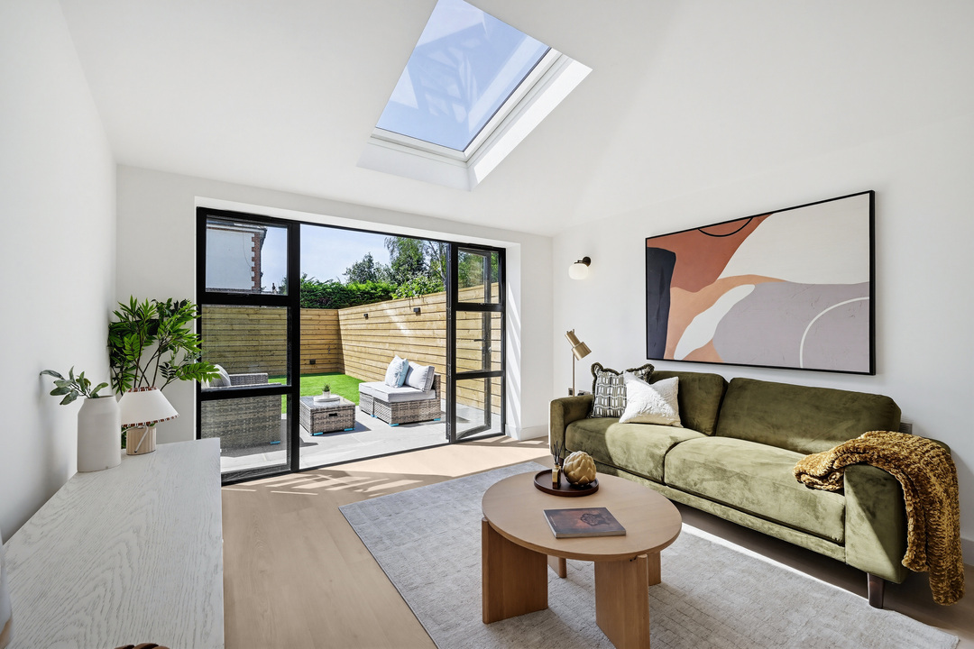 2 bed apartment to rent in Mayleaf House, Twyford Avenue, Ealing  - Property Image 8