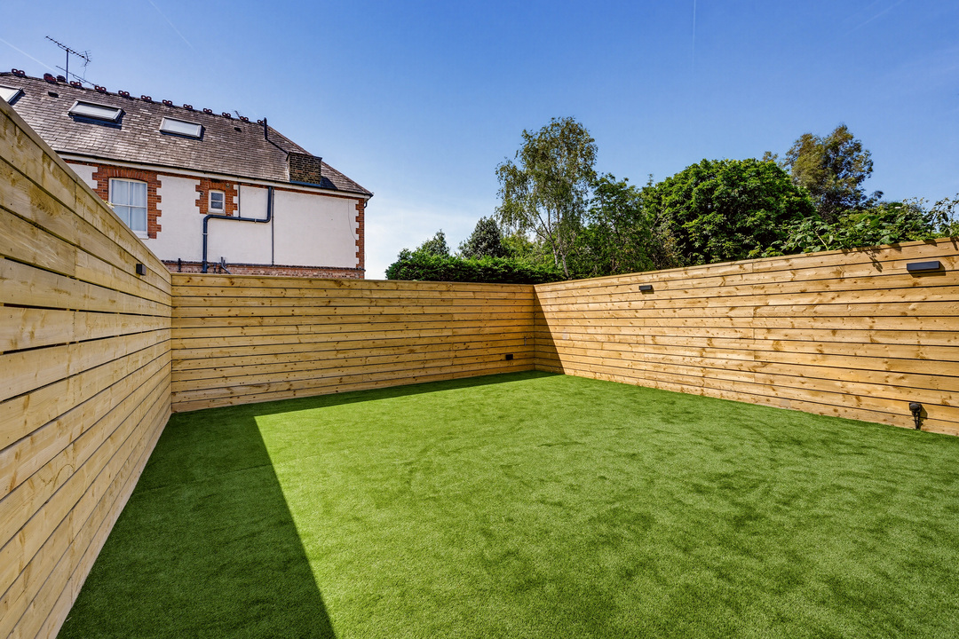 2 bed apartment to rent in Mayleaf House, Twyford Avenue, Ealing  - Property Image 9