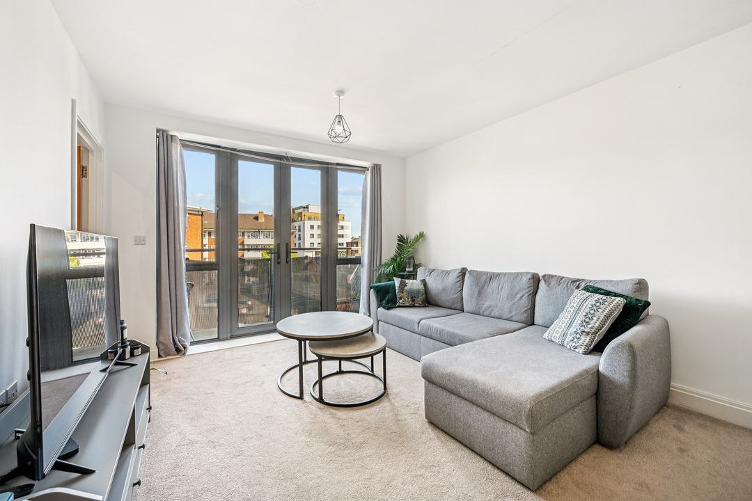 2 bed apartment for sale in Hartington Road, Ealing, London, W13  - Property Image 7