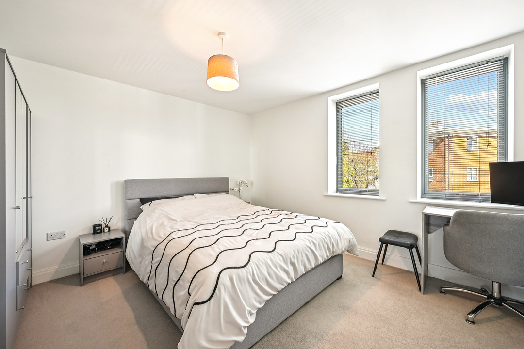 2 bed apartment for sale in Hartington Road, Ealing, London, W13  - Property Image 10