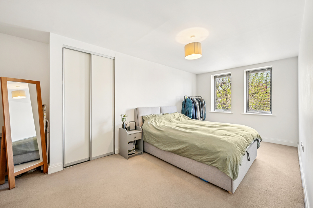 2 bed apartment for sale in Hartington Road, Ealing, London, W13  - Property Image 8