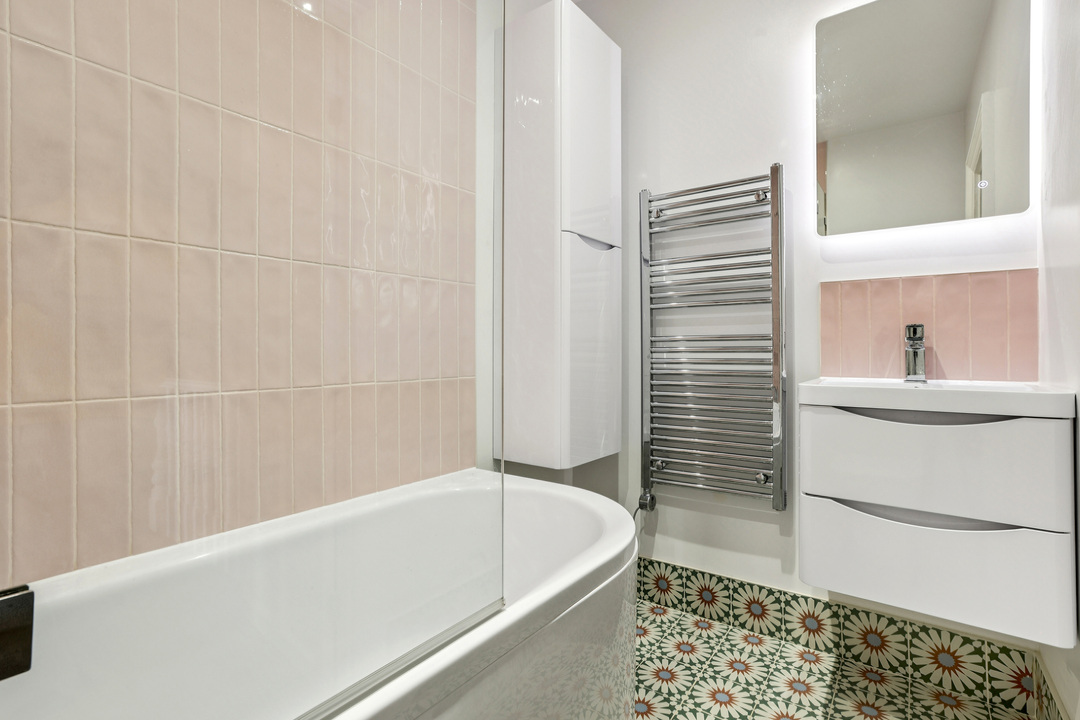 3 bed terraced house for sale in Seaford Road, Ealing, London, W13  - Property Image 15