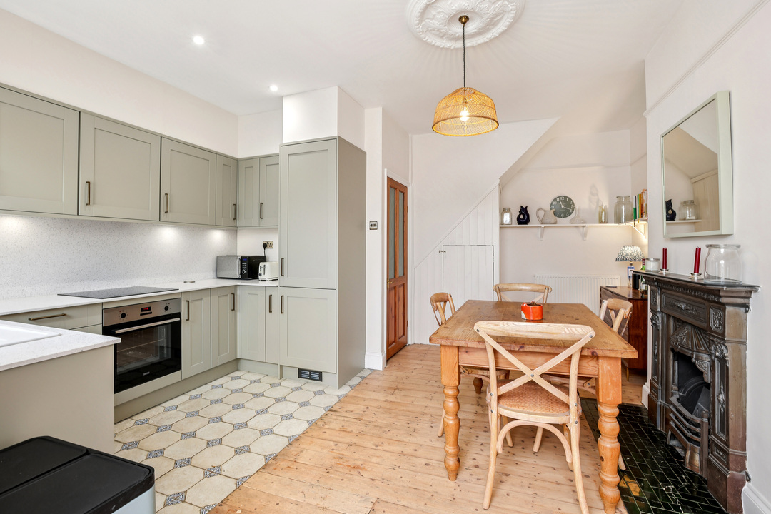 3 bed terraced house for sale in Seaford Road, Ealing, London, W13  - Property Image 6