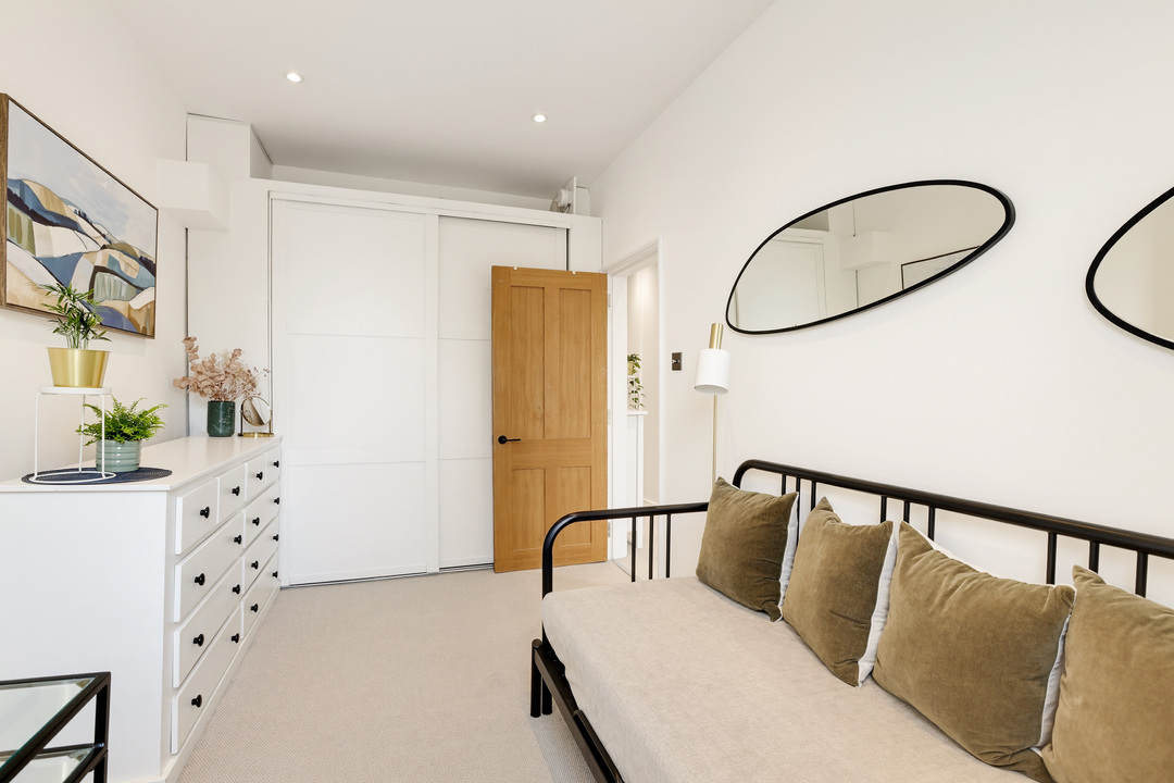 2 bed apartment for sale in Argyle Road, Ealing, London, W13  - Property Image 18