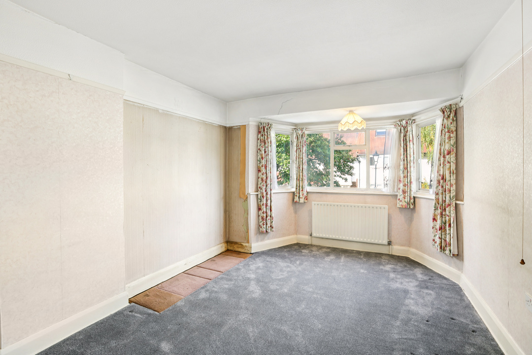 3 bed terraced house for sale in Princes Avenue, Acton, London, W3  - Property Image 5