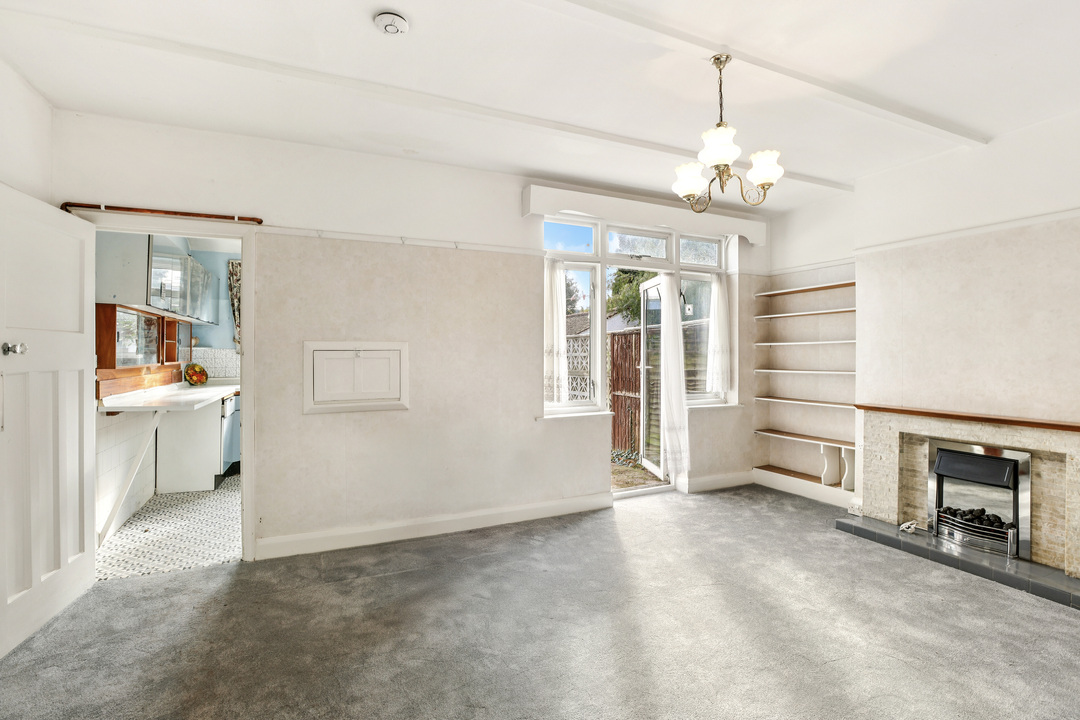 3 bed terraced house for sale in Princes Avenue, Acton, London, W3  - Property Image 4