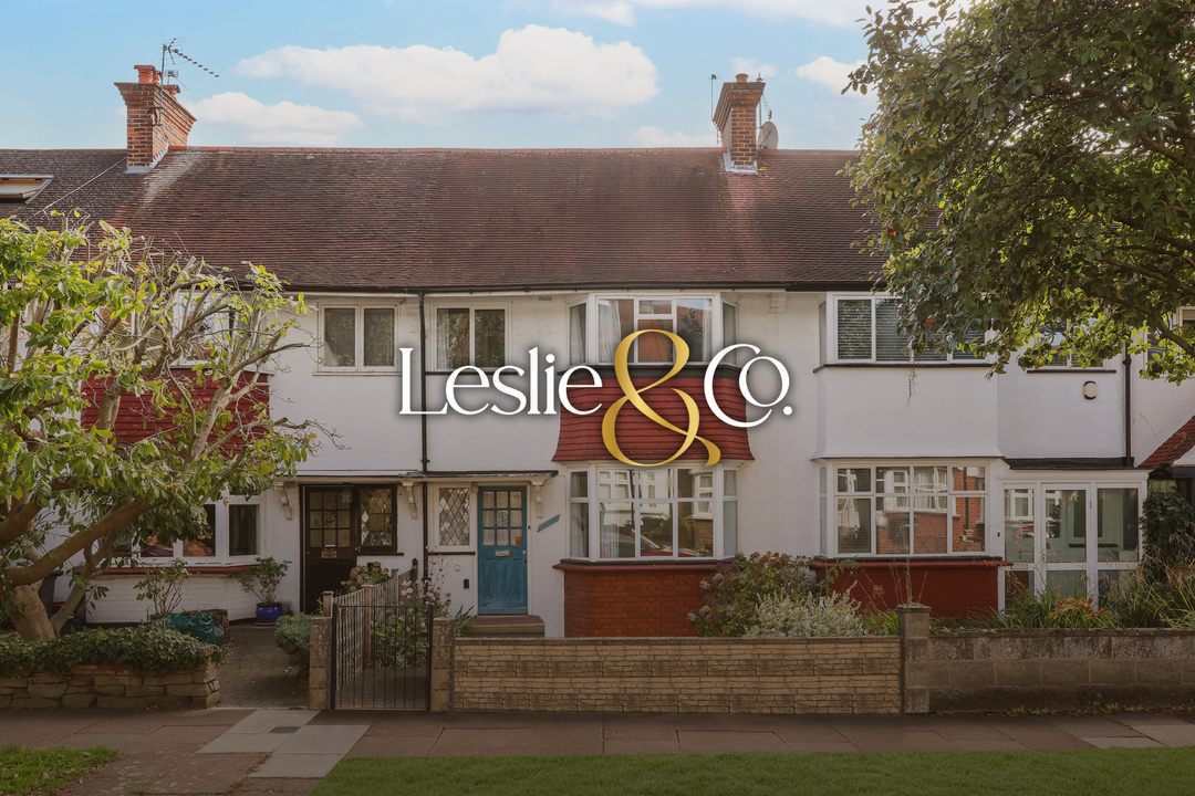 3 bed terraced house for sale in Princes Avenue, Acton, London, W3  - Property Image 1