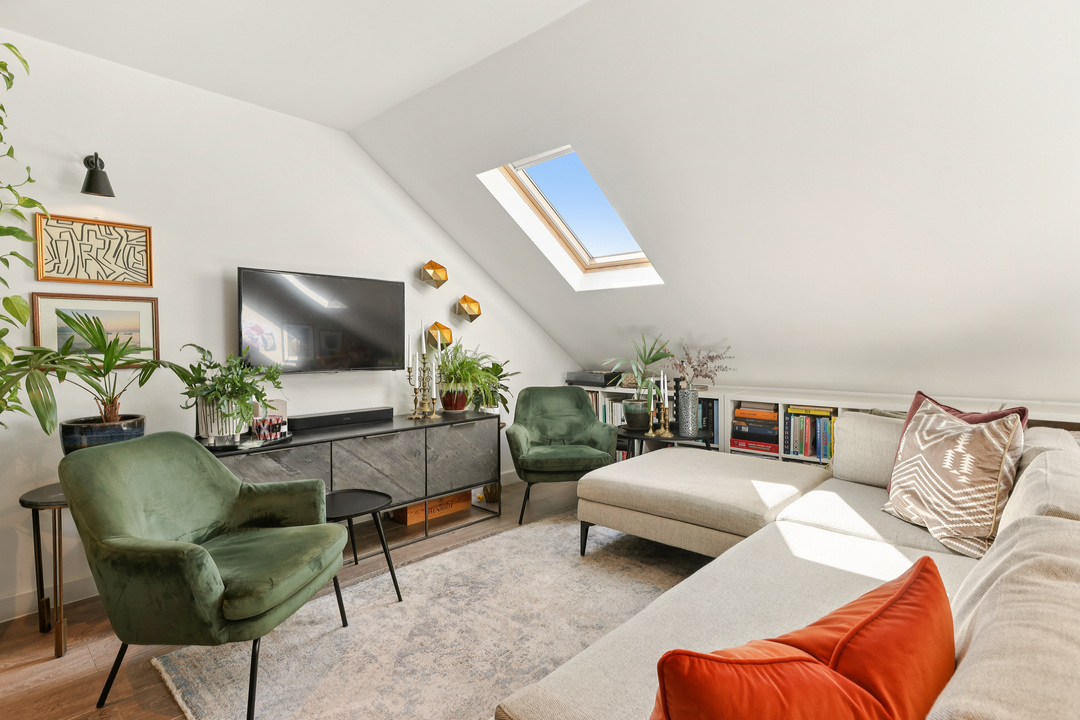 3 bed apartment for sale in St. Kilda Road, Ealing, London, W13  - Property Image 11