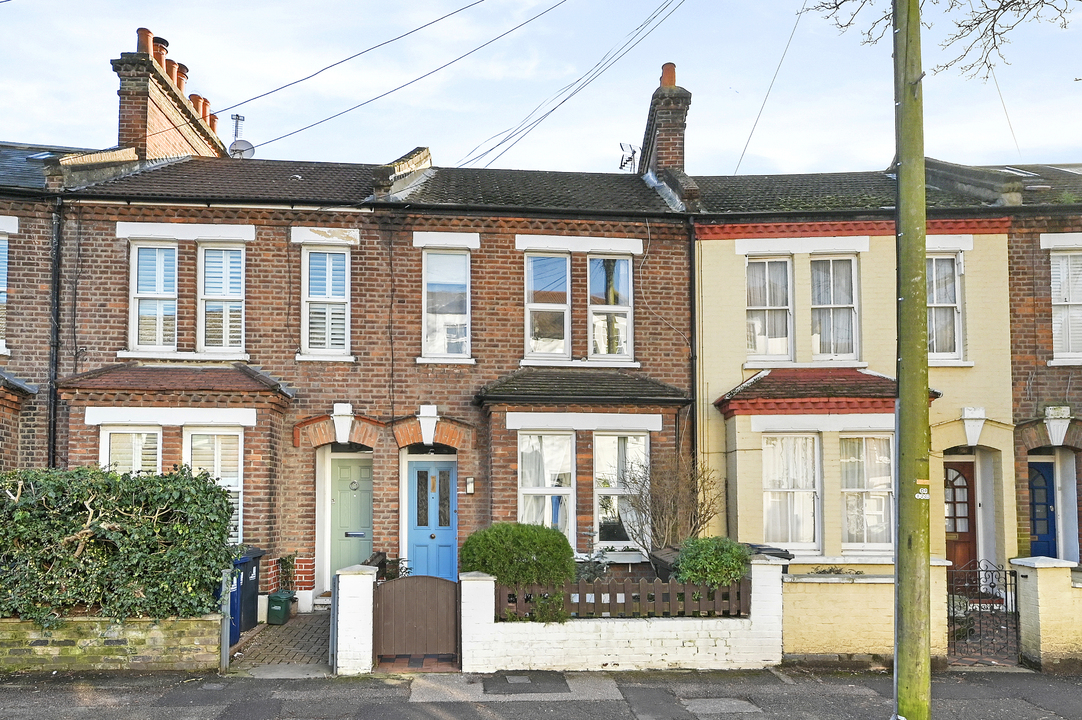 3 bed terraced house for sale in Endsleigh Road, Ealing, London, W13  - Property Image 3